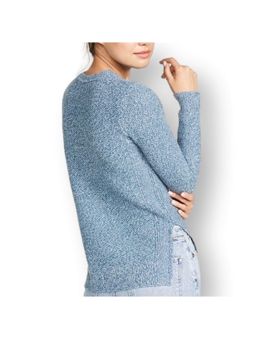 Club Monaco. Cashmere crew neck. Gorgeous heather blue sweater.